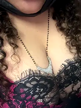 Snehameowwxh online show from 11-14-25, 05:00