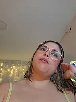 Juliietha servas online show from 03-15-26, 01:22