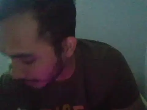 Snapshot of alesssterling chatting on 11-13-25, 05:34 alesssterling online show from 11-13-25, 05:34