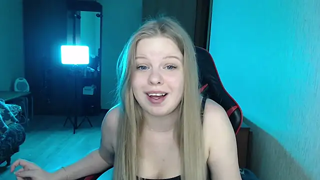 Angelic Lika online show from 01-24-25, 06:04