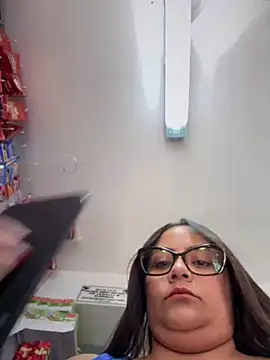 Snapshot of Sol_biglips chatting on 12-11-24, 01:06 Sol biglips online show from 12-11-24, 01:06