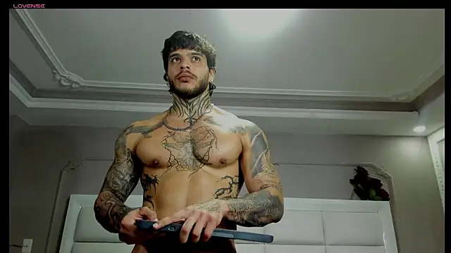 ray coopers online show from 11-15-25, 03:15