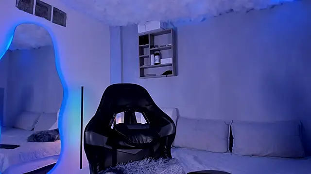 Snapshot of MarcoSullivan chatting on 01-14-26, 09:09 MarcoSullivan online show from 01-14-26, 09:09