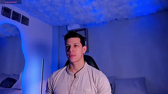 Snapshot of MarcoSullivan chatting on 02-02-26, 12:59 MarcoSullivan online show from 02-02-26, 12:59