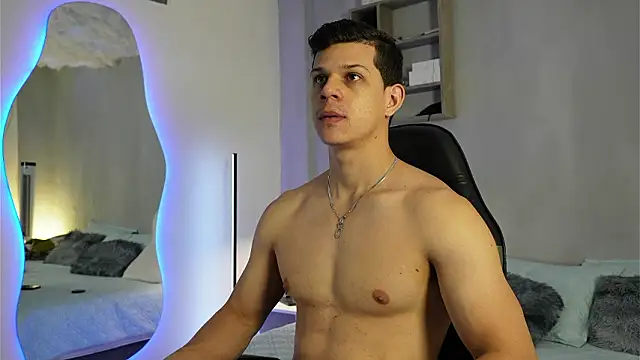 Snapshot of MarcoSullivan chatting on 03-06-26, 09:44 MarcoSullivan online show from 03-06-26, 09:44