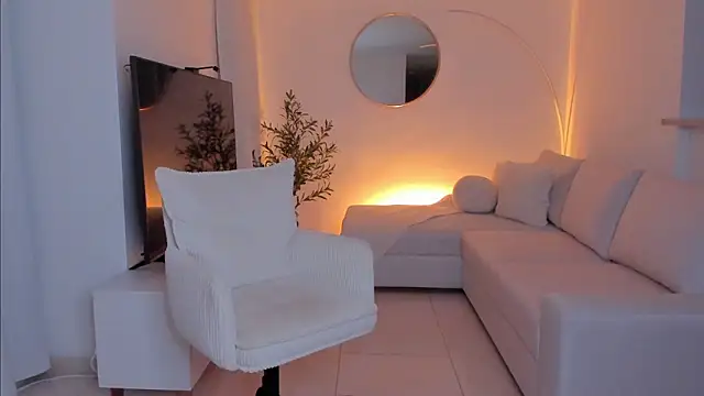 Snapshot of Emmavr chatting on 11-03-25, 02:35 Emmavr online show from 11-03-25, 02:35