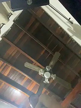 Snapshot of tom_thick chatting on 12-20-24, 09:54 tom thick online show from 12-20-24, 09:54