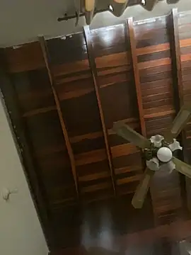 Snapshot of tom_thick chatting on 01-25-25, 04:13 tom thick online show from 01-25-25, 04:13