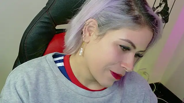 Natalia Montoya online show from 04-06-26, 01:47