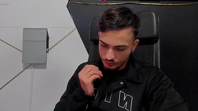 BrandonTate online show from 04-02-26, 07:50