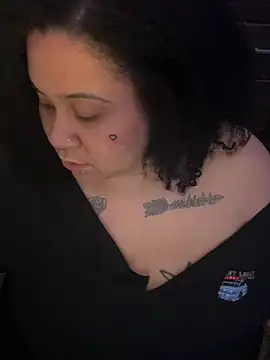 Juicyjordie online show from 04-30-26, 04:19