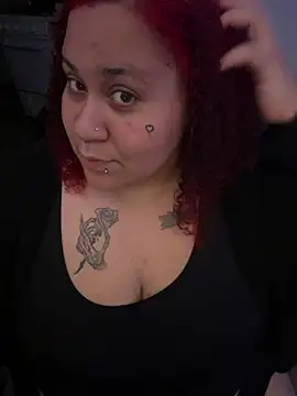 Juicyjordie online show from 06-18-26, 04:46