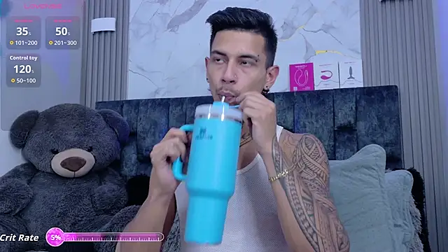 JAYCOB00 online show from 02-05-26, 02:38