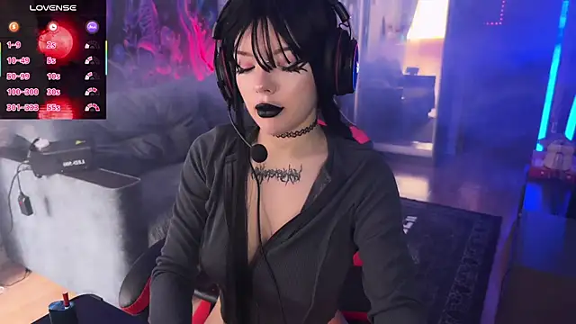 Eva-miller1 online show from 11-09-25, 09:18