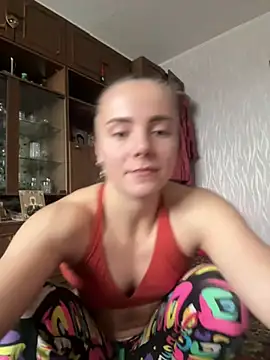 Snapshot of AlisaKissss chatting on 12-18-24, 07:58 AlisaKissss online show from 12-18-24, 07:58