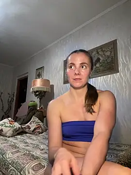 Snapshot of AlisaKissss chatting on 09-25-25, 07:17 AlisaKissss online show from 09-25-25, 07:17