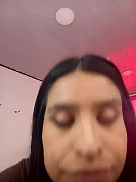 Snapshot of _elektrah chatting on 10-05-25, 05:11  elektrah online show from 10-05-25, 05:11