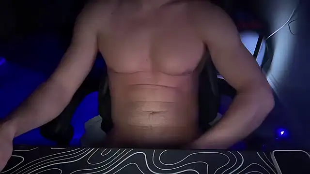 Snapshot of KinkyPlayerrr chatting on 11-30-25, 09:41 KinkyPlayerrr online show from 11-30-25, 09:41