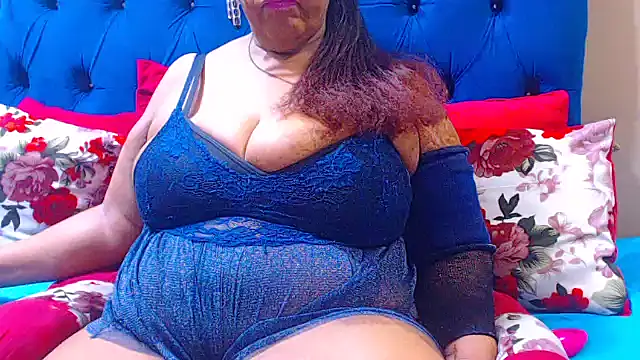 ebonycandy10 online show from 10-11-25, 09:57