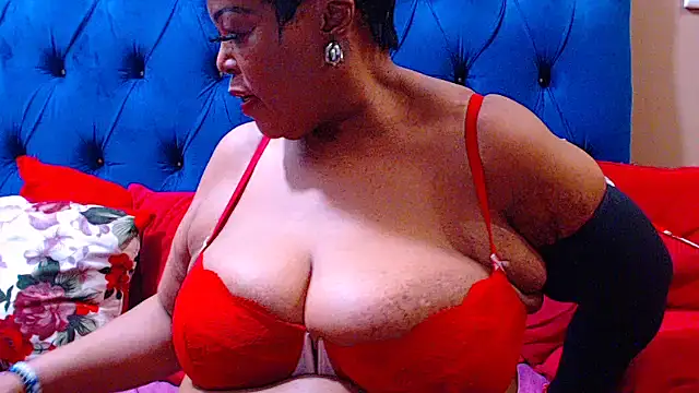 ebonycandy10 online show from 11-30-25, 04:22