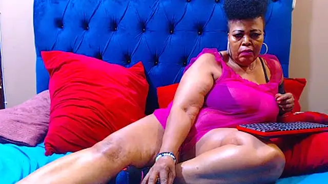 ebonycandy10 online show from 03-02-26, 08:48