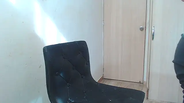 Jhhan234 online show from 06-19-26, 08:34