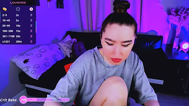 Snapshot of Lily_xBabe chatting on 10-10-25, 07:51 Lily xBabe online show from 10-10-25, 07:51