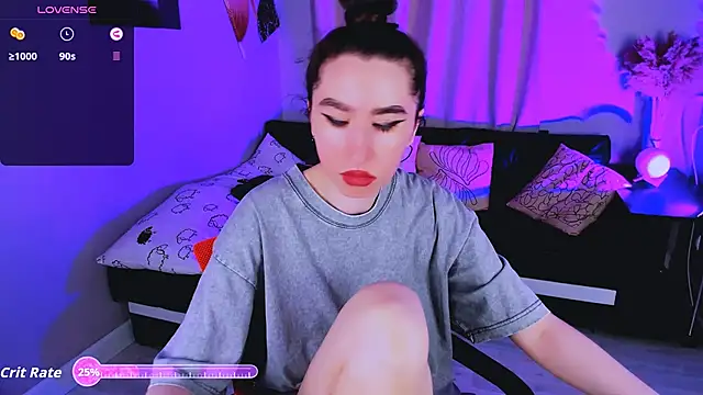 Snapshot of Lily_xBabe chatting on 10-22-25, 08:36 Lily xBabe online show from 10-22-25, 08:36