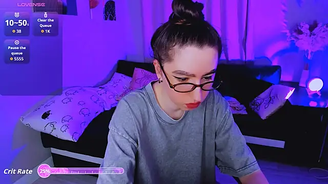 Snapshot of Lily_xBabe chatting on 11-29-25, 08:06 Lily xBabe online show from 11-29-25, 08:06