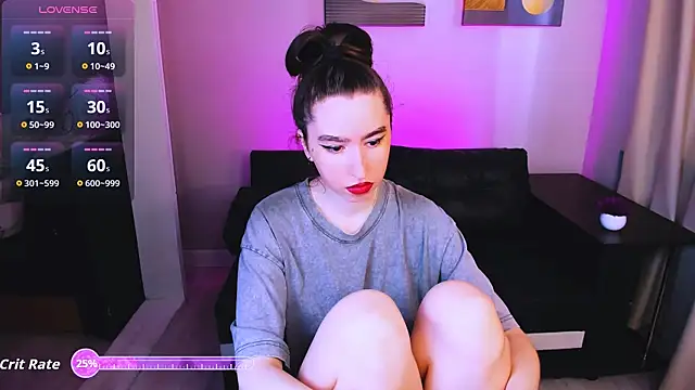 Snapshot of Lily_xBabe chatting on 06-14-26, 01:46 Lily xBabe online show from 06-14-26, 01:46