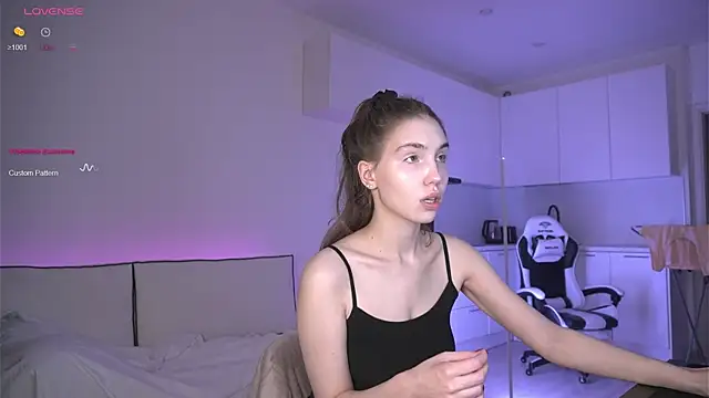haileyishere online show from 06-05-26, 04:24