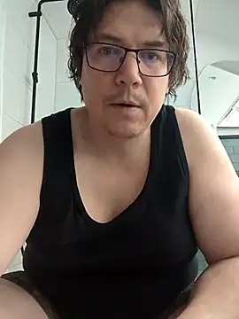 owned by goddess laurie online show from 05-14-26, 05:58