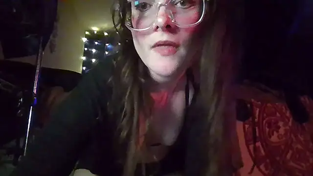 EyaDivine1 online show from 10-22-25, 04:24