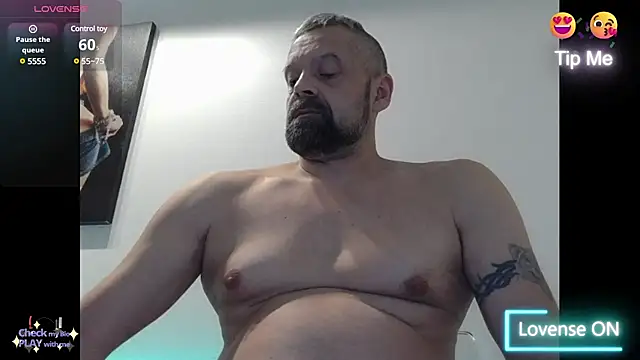 Snapshot of northman1977 chatting on 12-10-24, 09:43 northman1977 online show from 12-10-24, 09:43