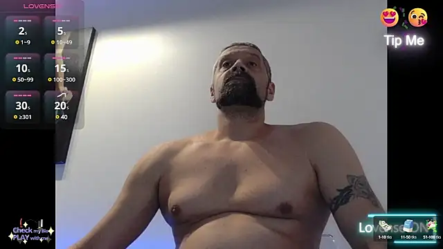 Snapshot of northman1977 chatting on 01-03-25, 05:10 northman1977 online show from 01-03-25, 05:10