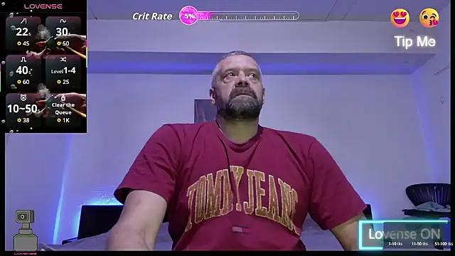 Snapshot of northman1977 chatting on 09-30-25, 07:30 northman1977 online show from 09-30-25, 07:30