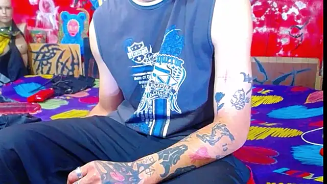 Snapshot of deivid_estrada chatting on 11-04-25, 04:28 deivid estrada online show from 11-04-25, 04:28