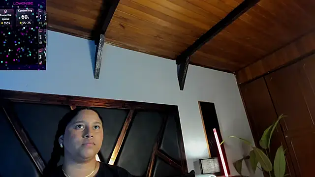 EmiliWilliams online show from 04-24-26, 11:18