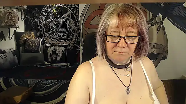 TittenMichelle online show from 04-13-26, 06:41