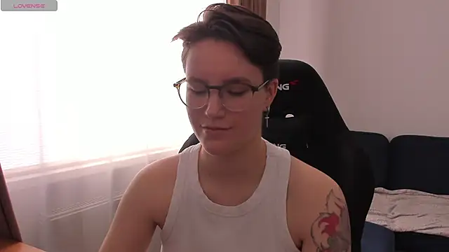 JessieFlower online show from 04-02-26, 07:39