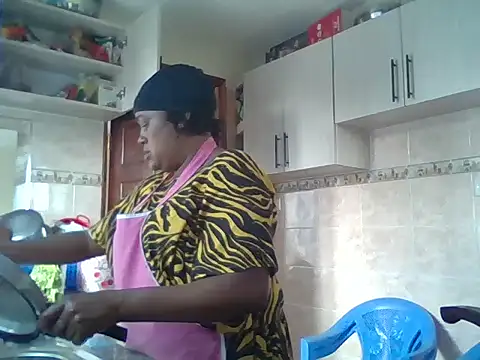 tight pussy gall online show from 11-20-25, 06:35