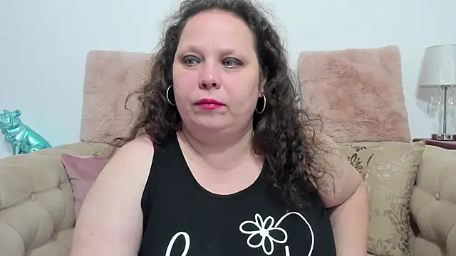 KarolineJoyy online show from 02-12-25, 08:29