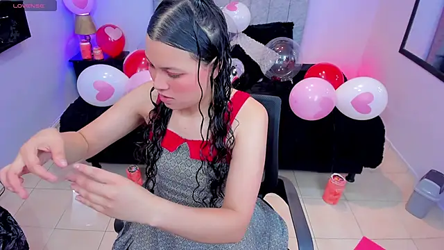 Lana stone  online show from 02-14-25, 03:43