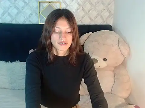 Emma-Wilson online show from 12-19-25, 04:30