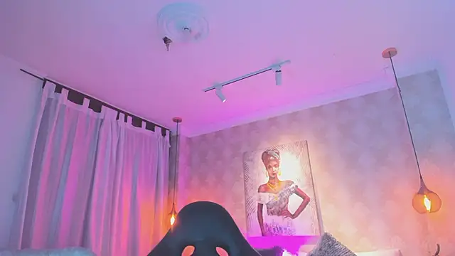 Shantall   online show from 02-12-26, 11:38