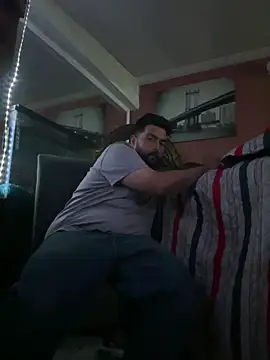 bigdickgio6923 online show from 02-22-26, 09:35