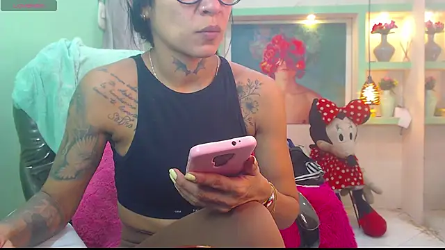 lorenapinto online show from 06-13-26, 03:15