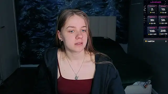 candy maggie online show from 04-10-26, 02:00