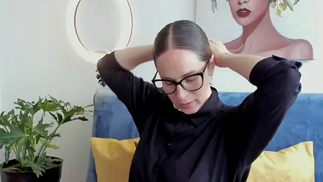 cuddlingbunny online show from 05-09-26, 07:08