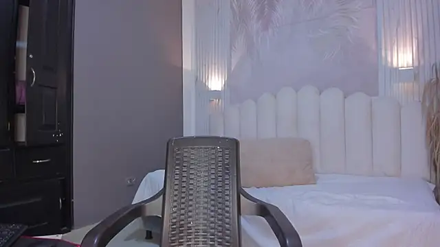 NastassjaCandy online show from 04-24-26, 07:38